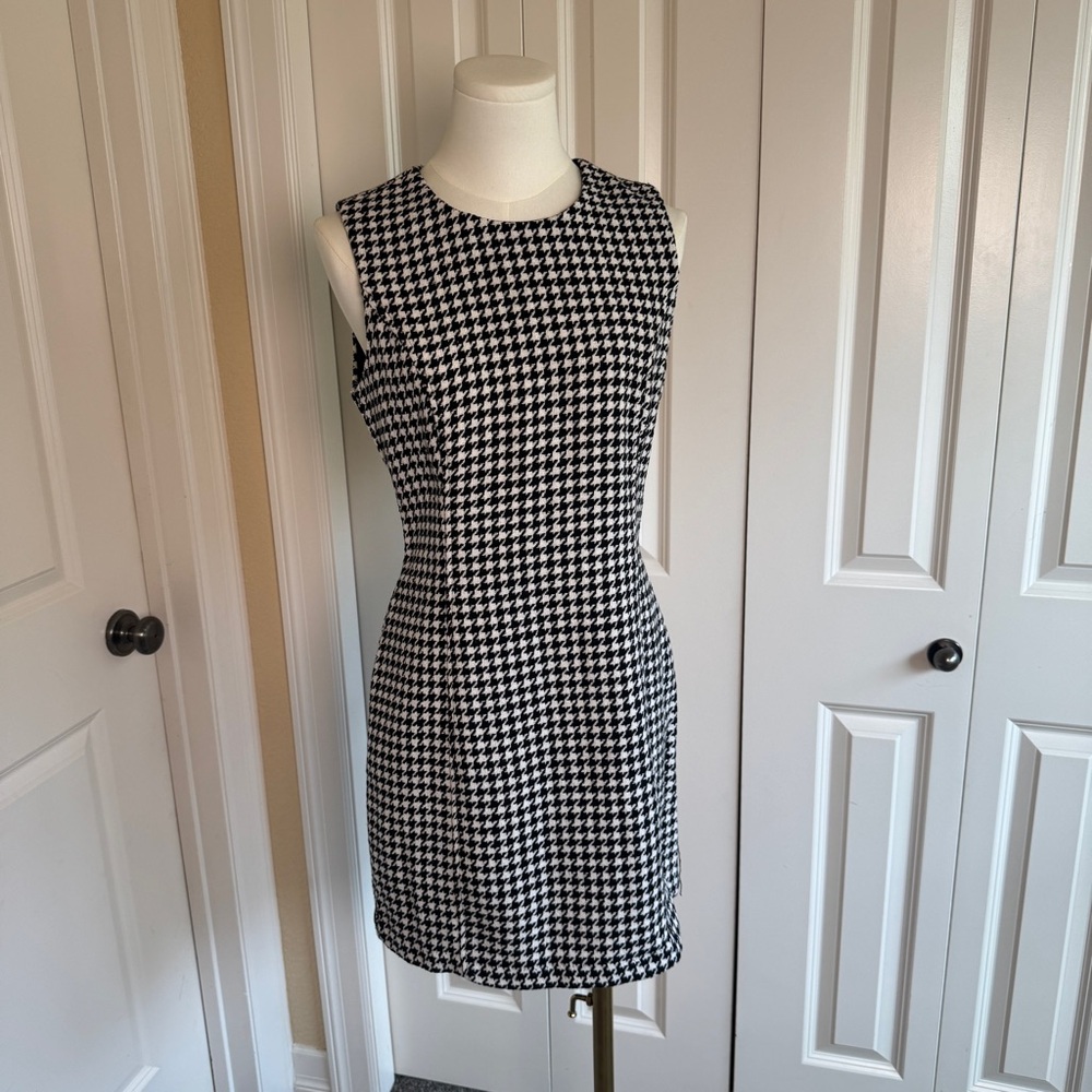 Steve Madden Perri Tweed Checkered Houndstooth Crew Neck Sleeveless Mini Dress M